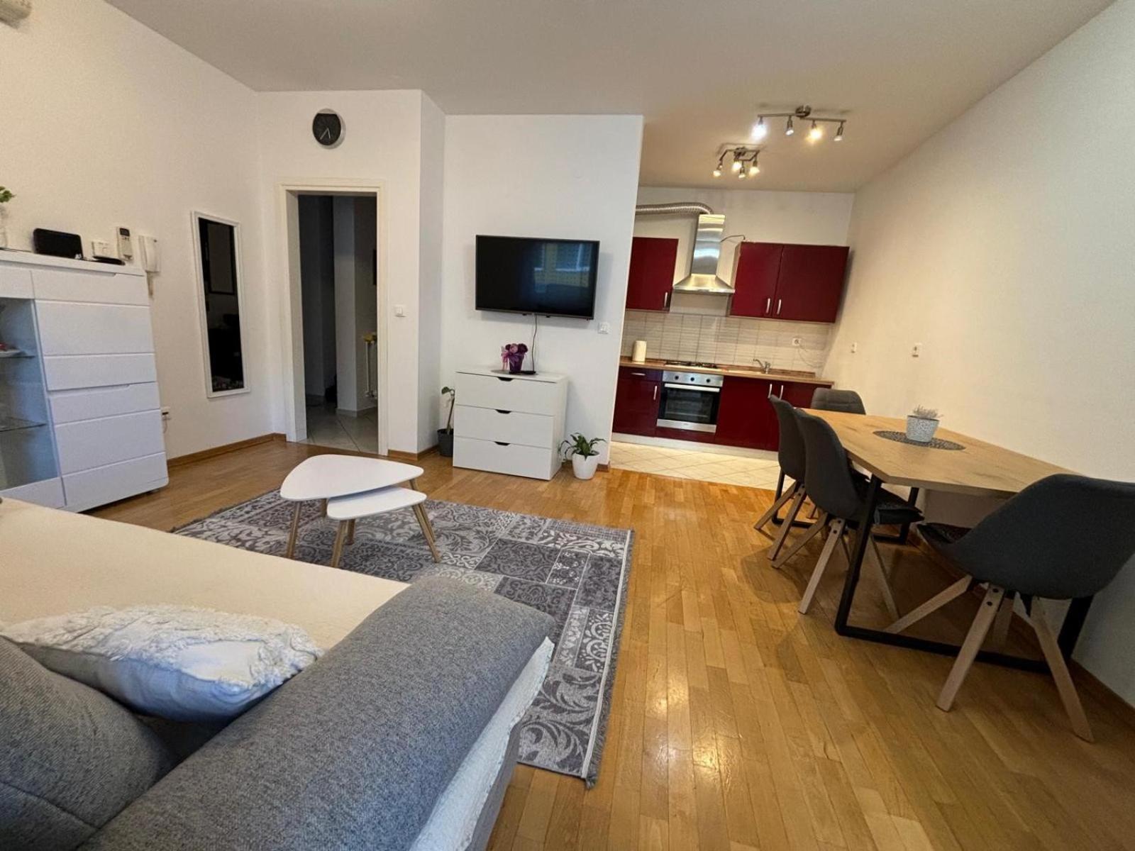 Dora Apartment Крапинске Топлице Екстериор снимка